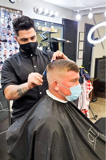 Hakar - barber at Oasis Barbershop